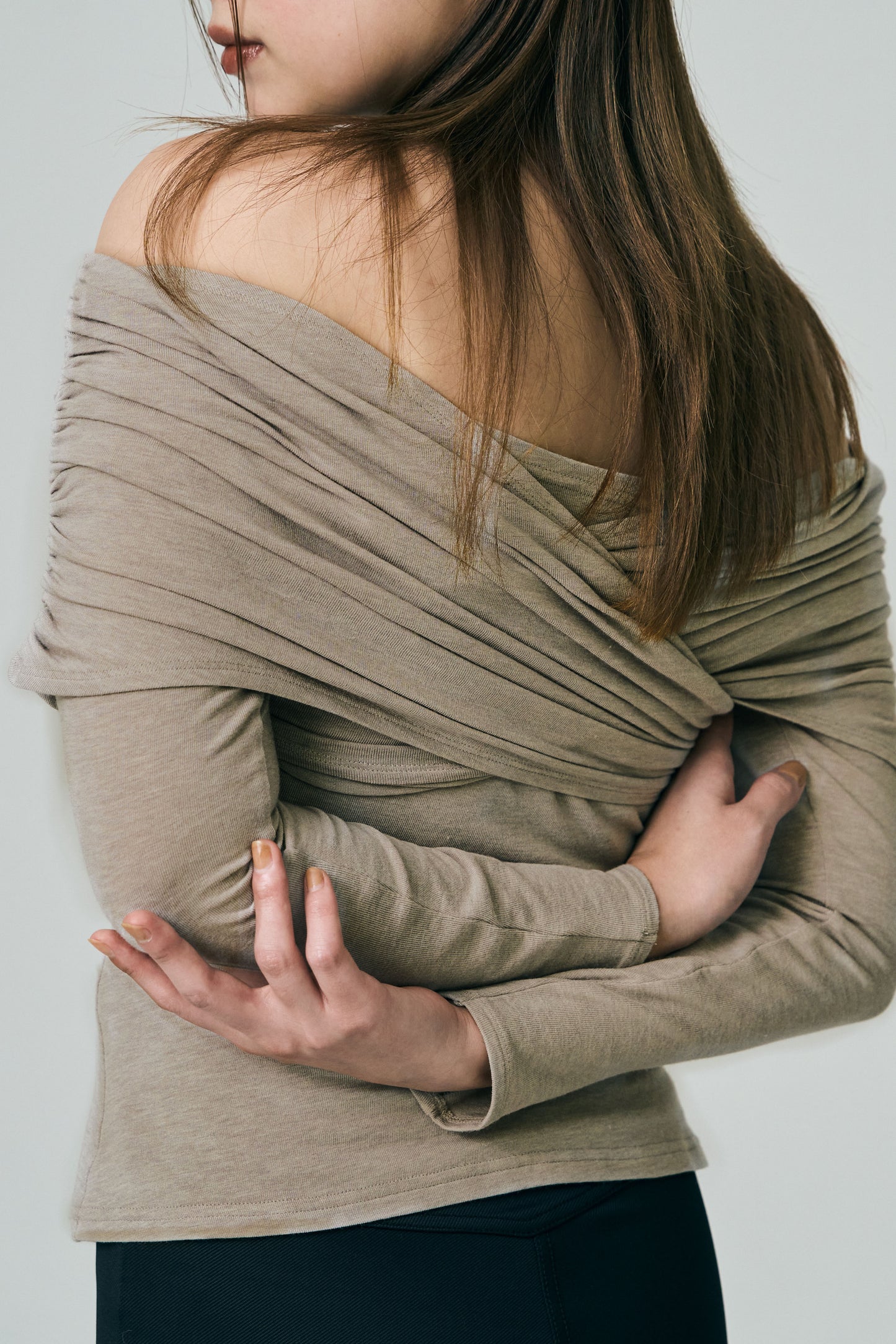 Crossed Reversible Offshoulder Tops