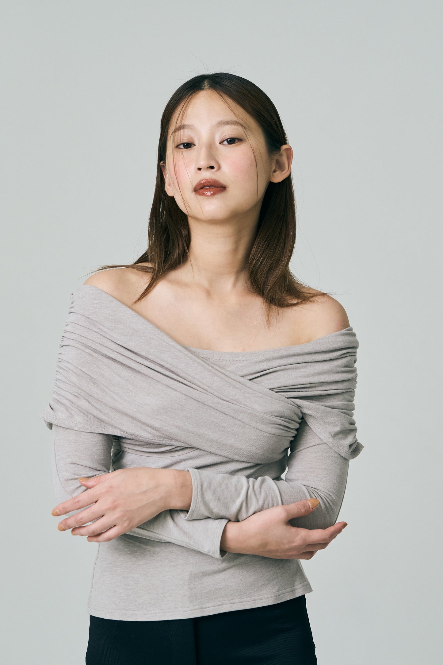 Crossed Reversible Offshoulder Tops