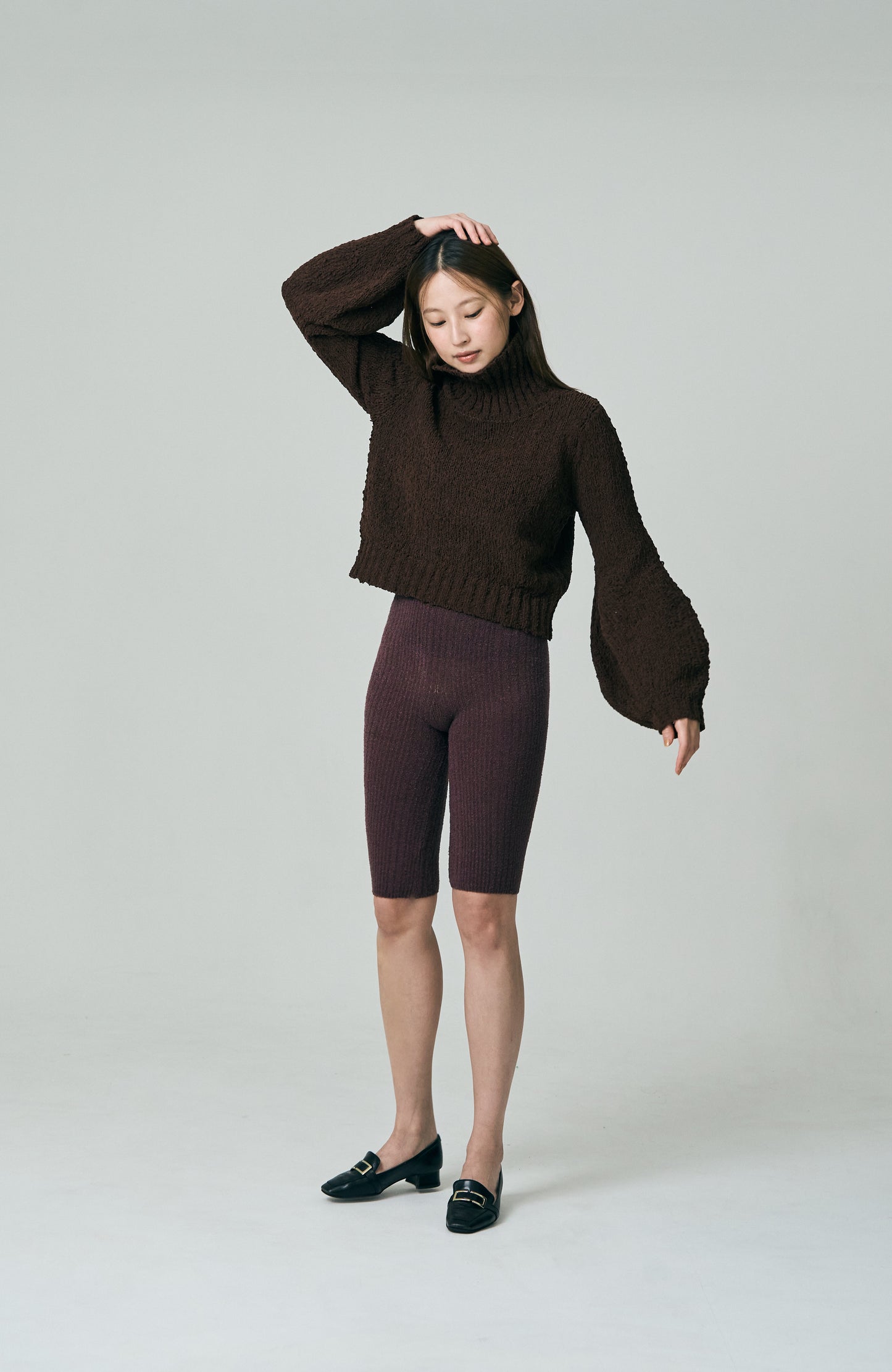 Wavy Yarn Balloon Sleeve Cropped Tops