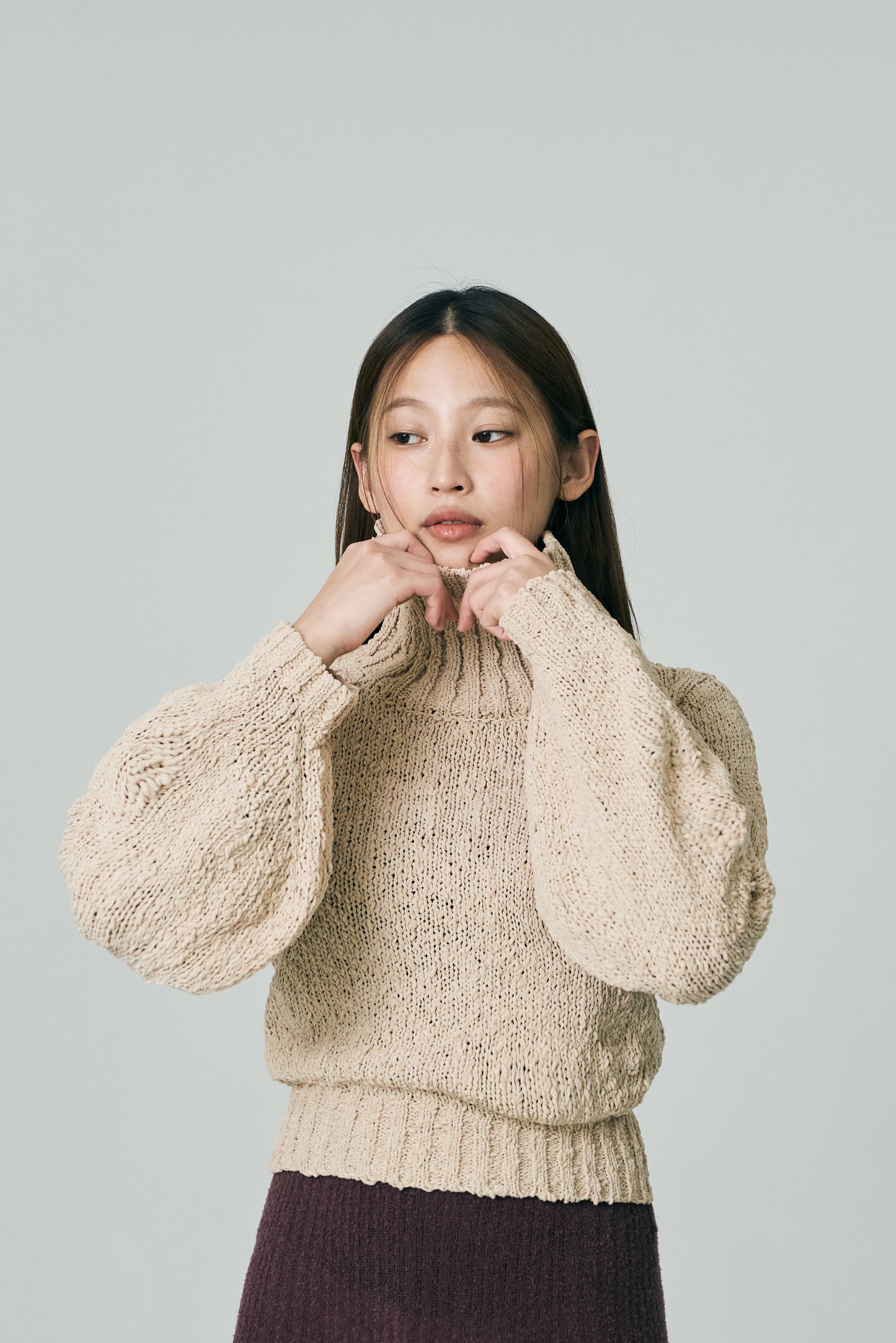 Wavy Yarn Balloon Sleeve Cropped Tops