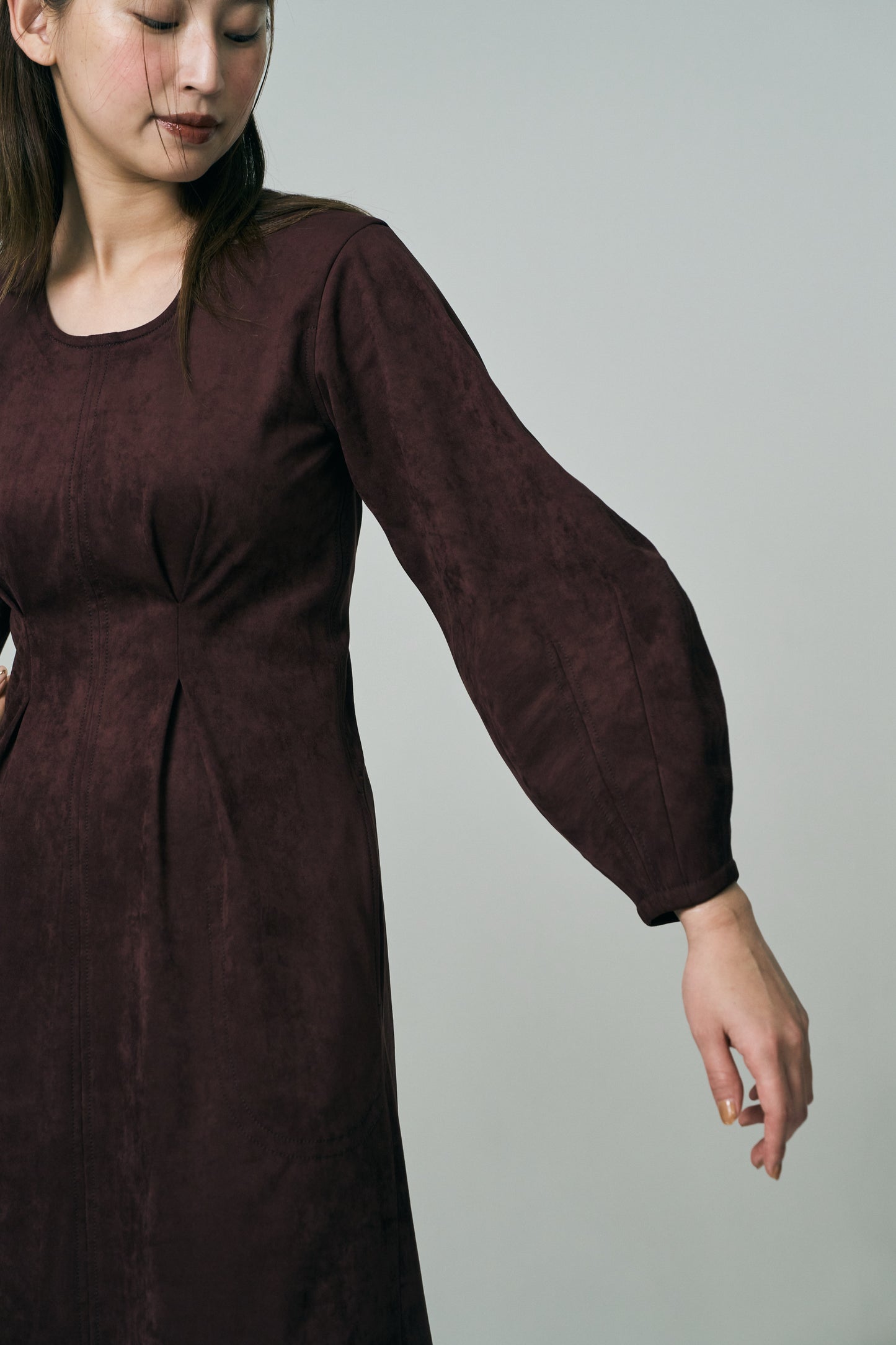 Uneck Stitch Cocoon Dress