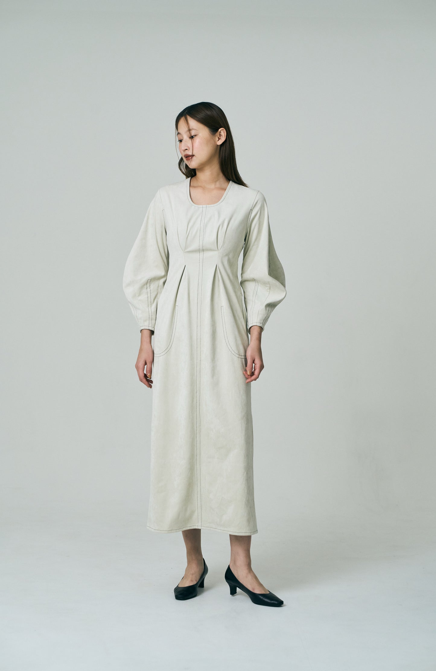 Uneck Stitch Cocoon Dress