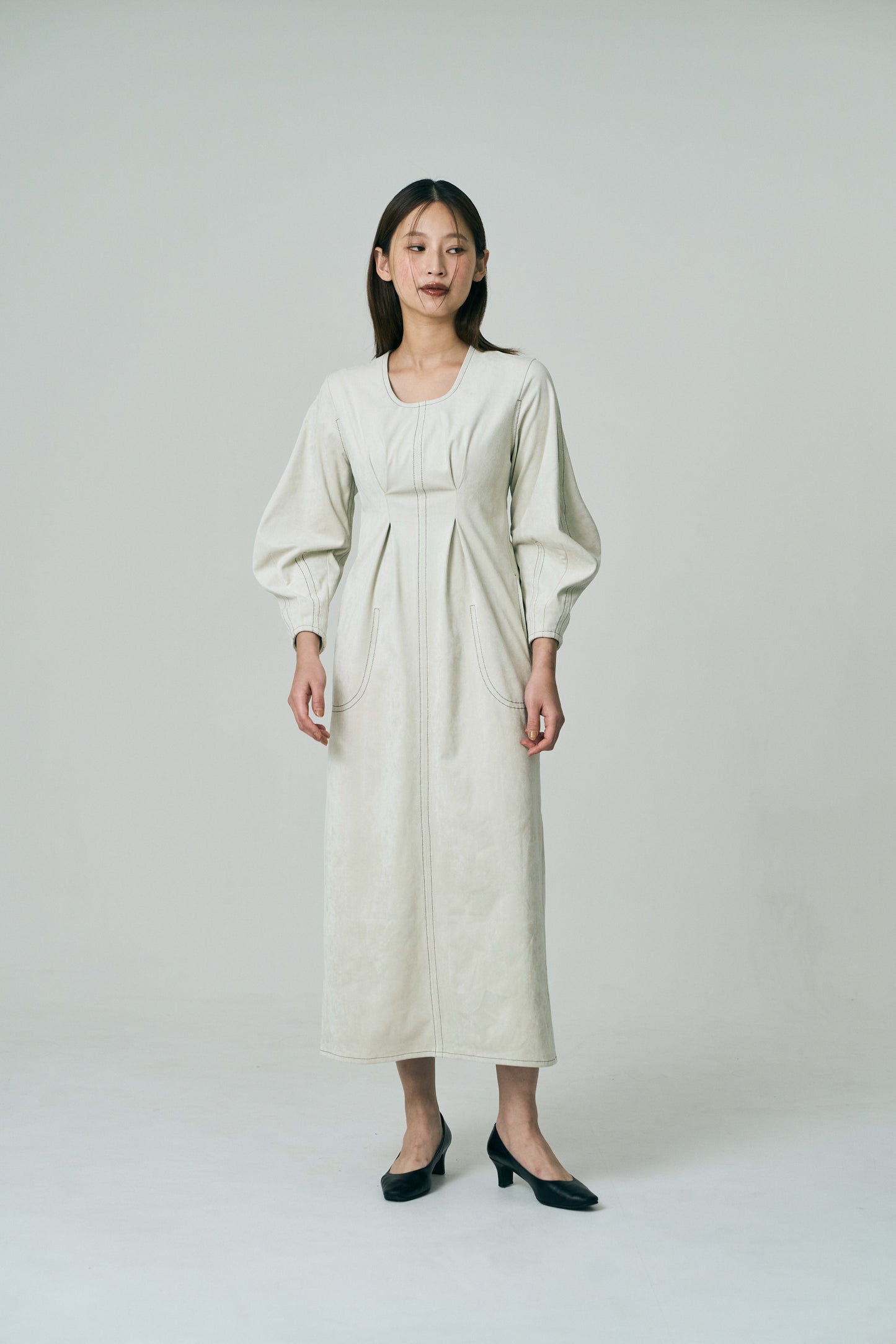 Uneck Stitch Cocoon Dress