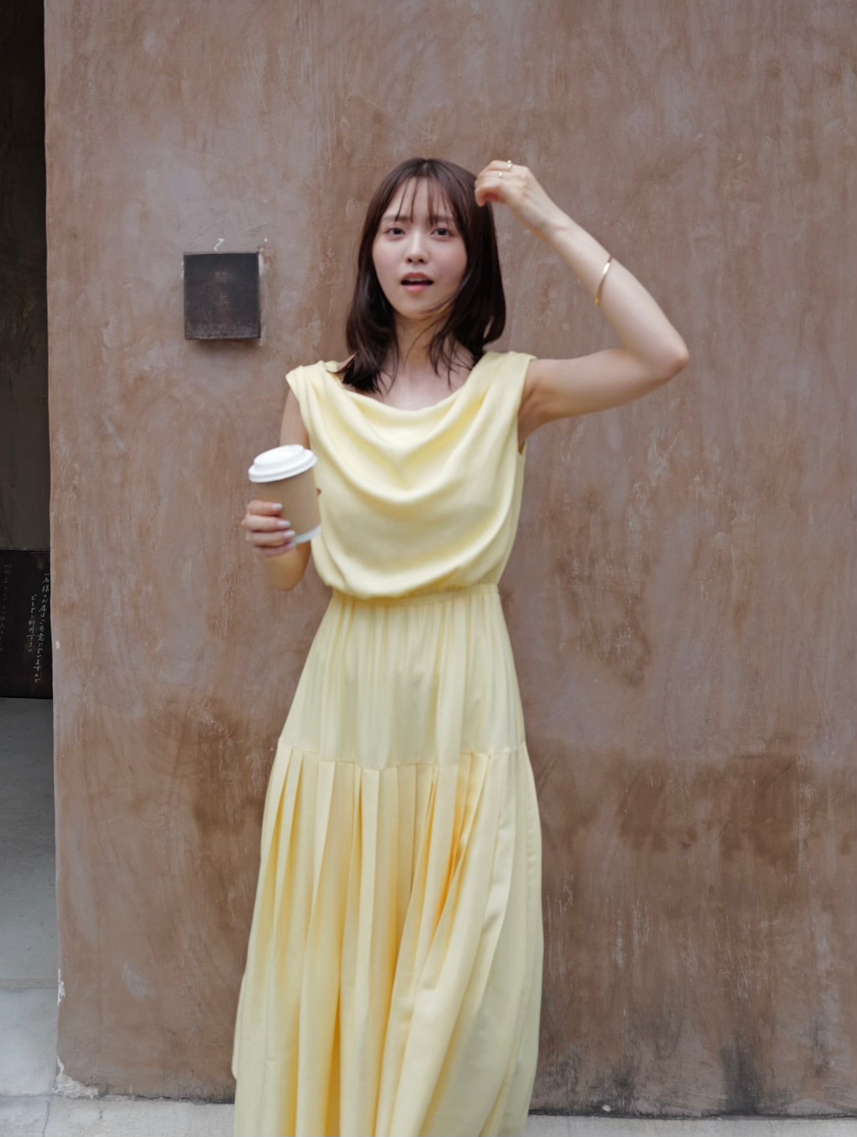 Sleeveless Drape Pleats Dress