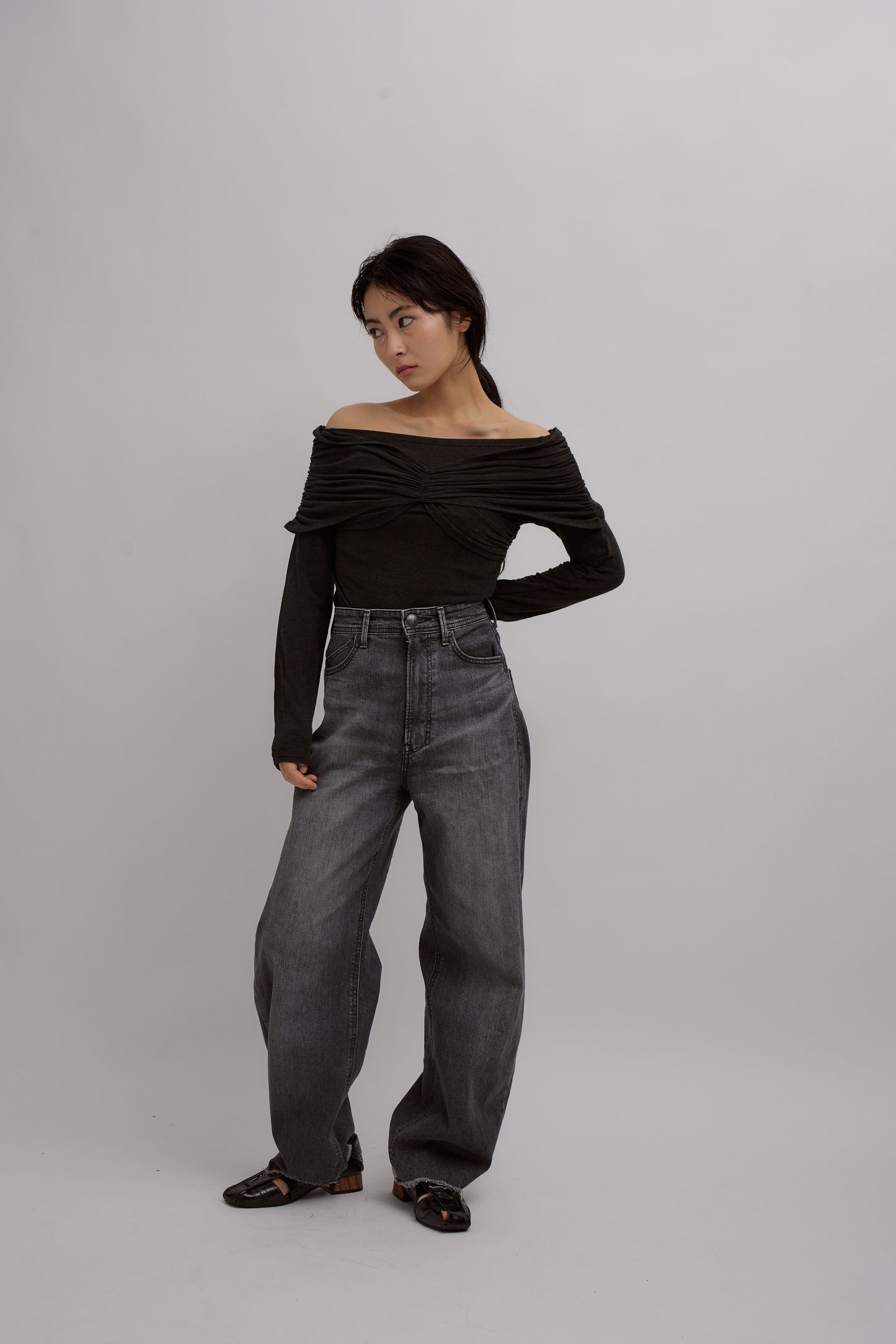 Crossed Reversible Offshoulder Tops