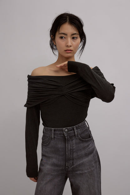 Crossed Reversible Offshoulder Tops