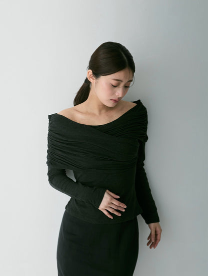 Crossed Reversible Offshoulder Tops