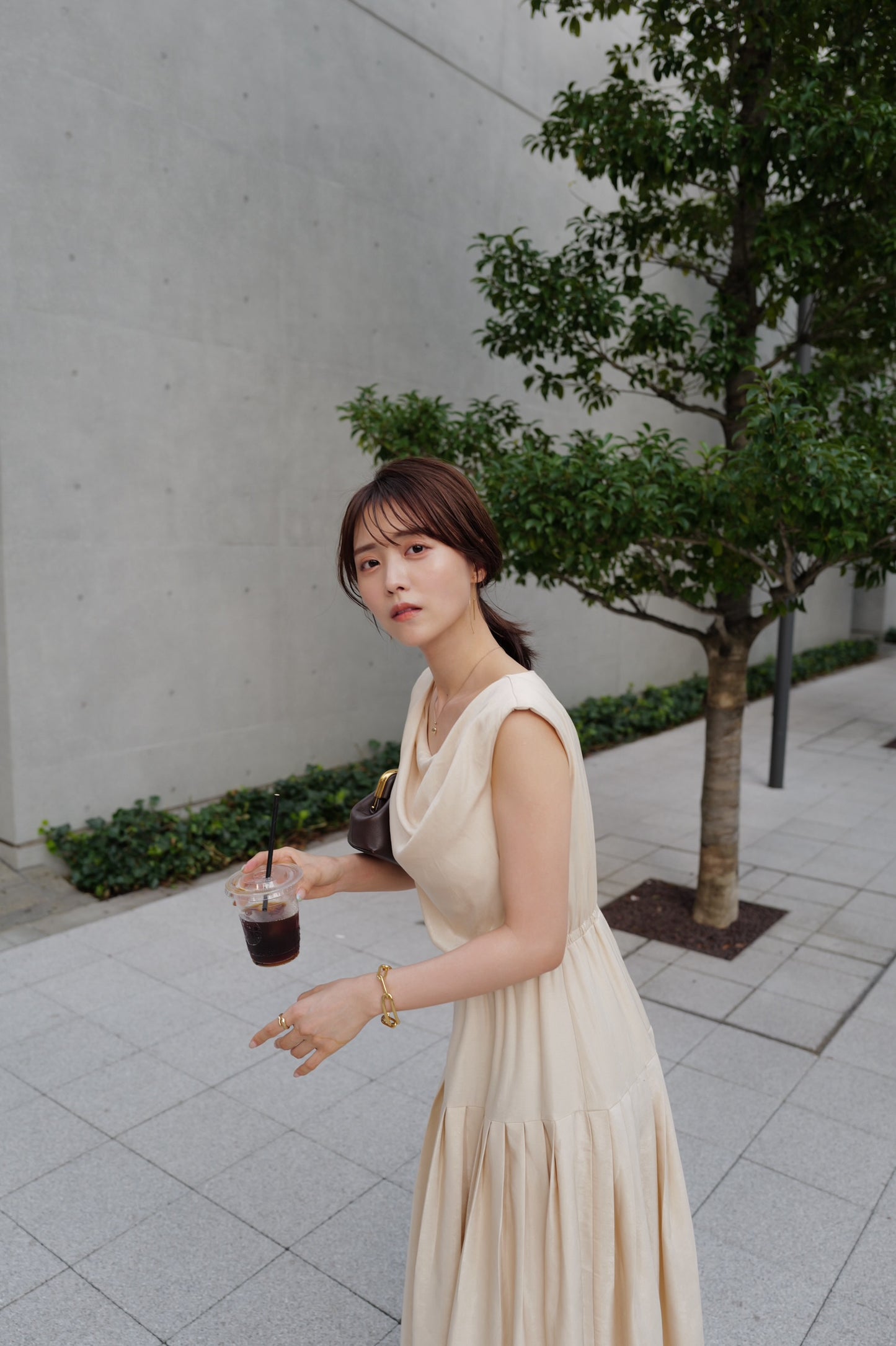 Sleeveless Drape Pleats Dress