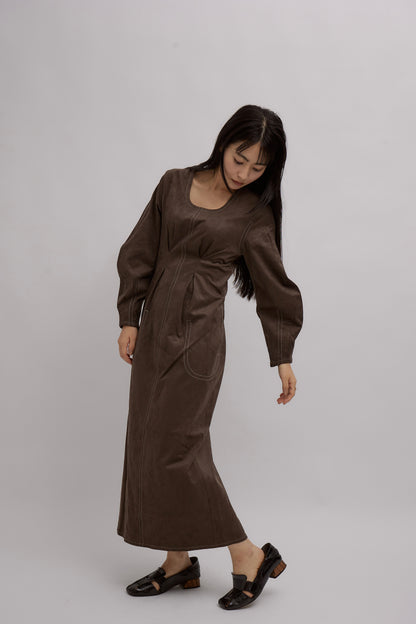 Uneck Stitch Cocoon Dress