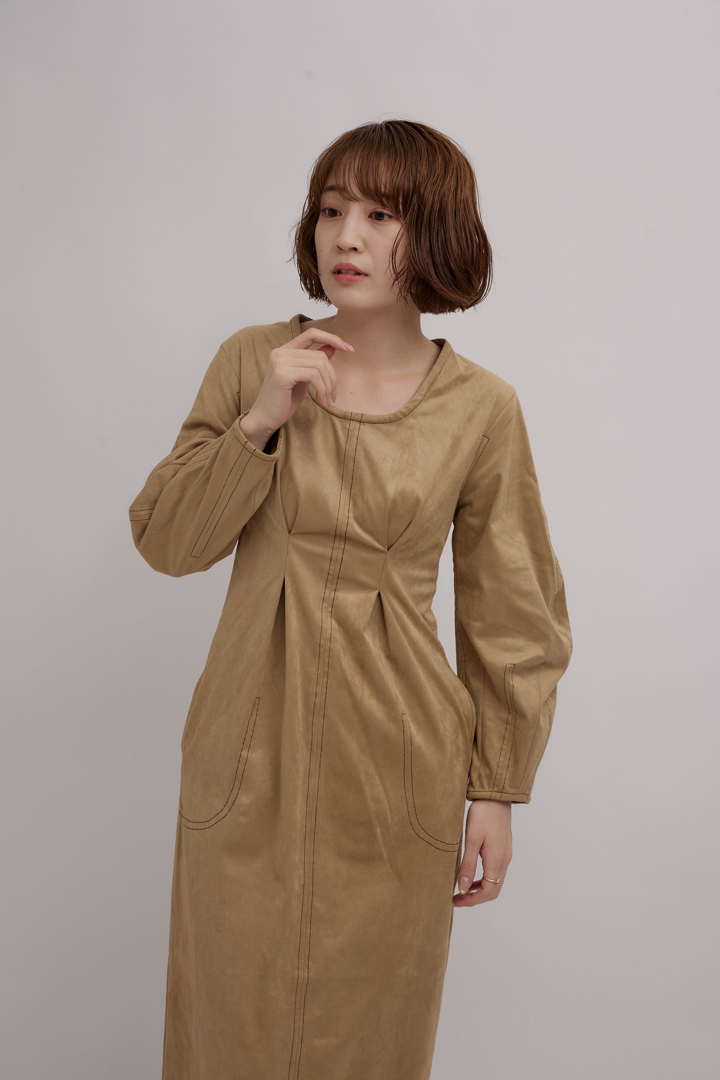 Uneck Stitch Cocoon Dress