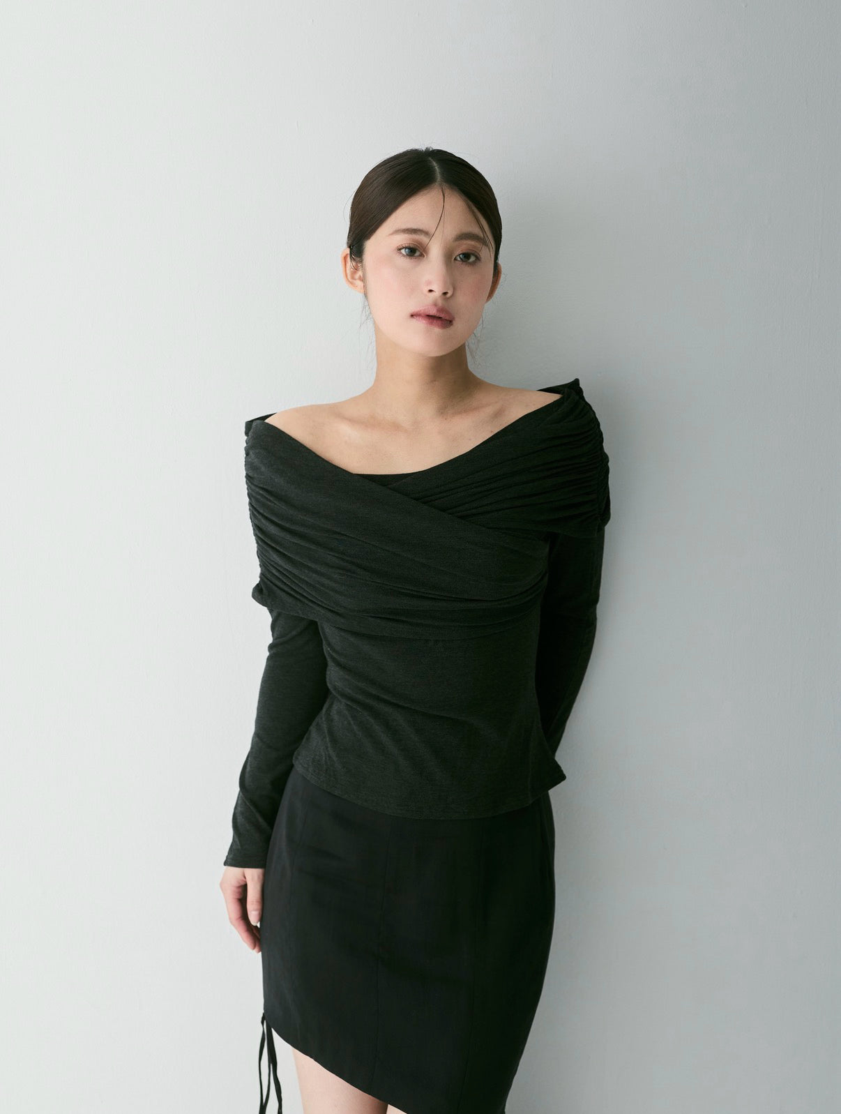Crossed Reversible Offshoulder Tops