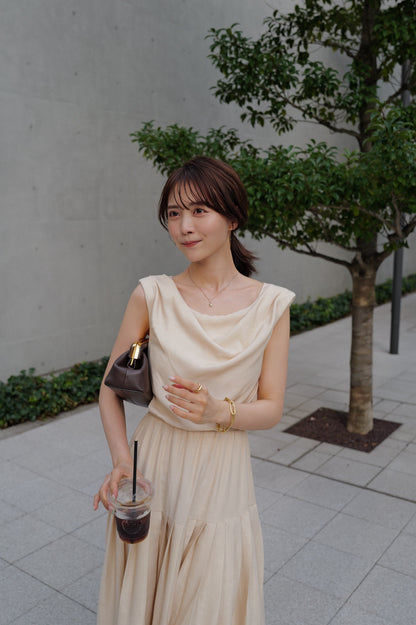 Sleeveless Drape Pleats Dress