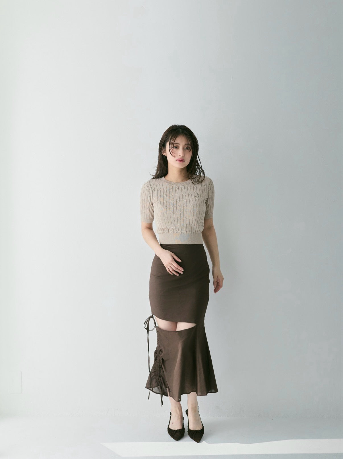 Airy Cable Knit Logo Tee