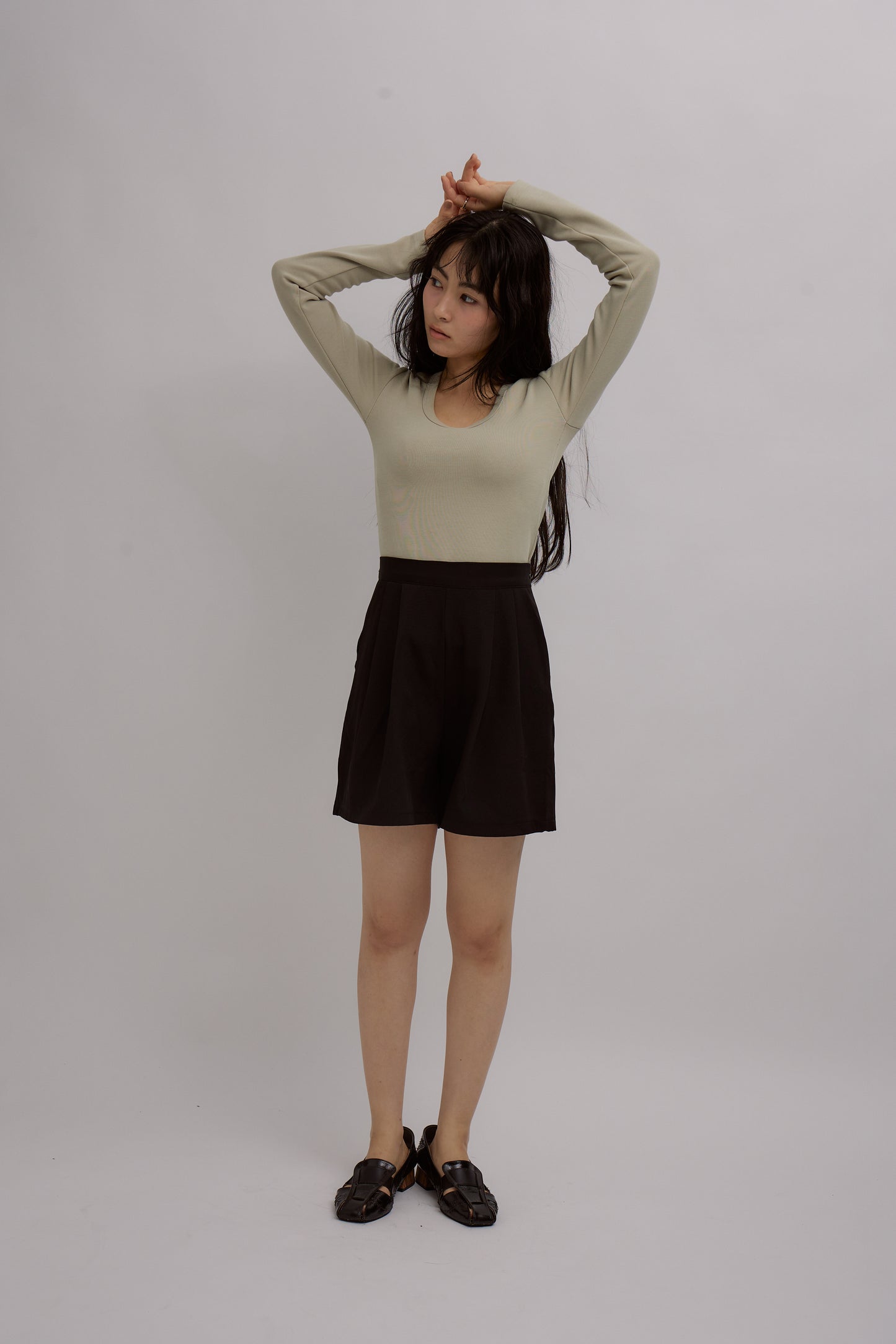 Tag-Sleeve U-Neck Mini Long Tee