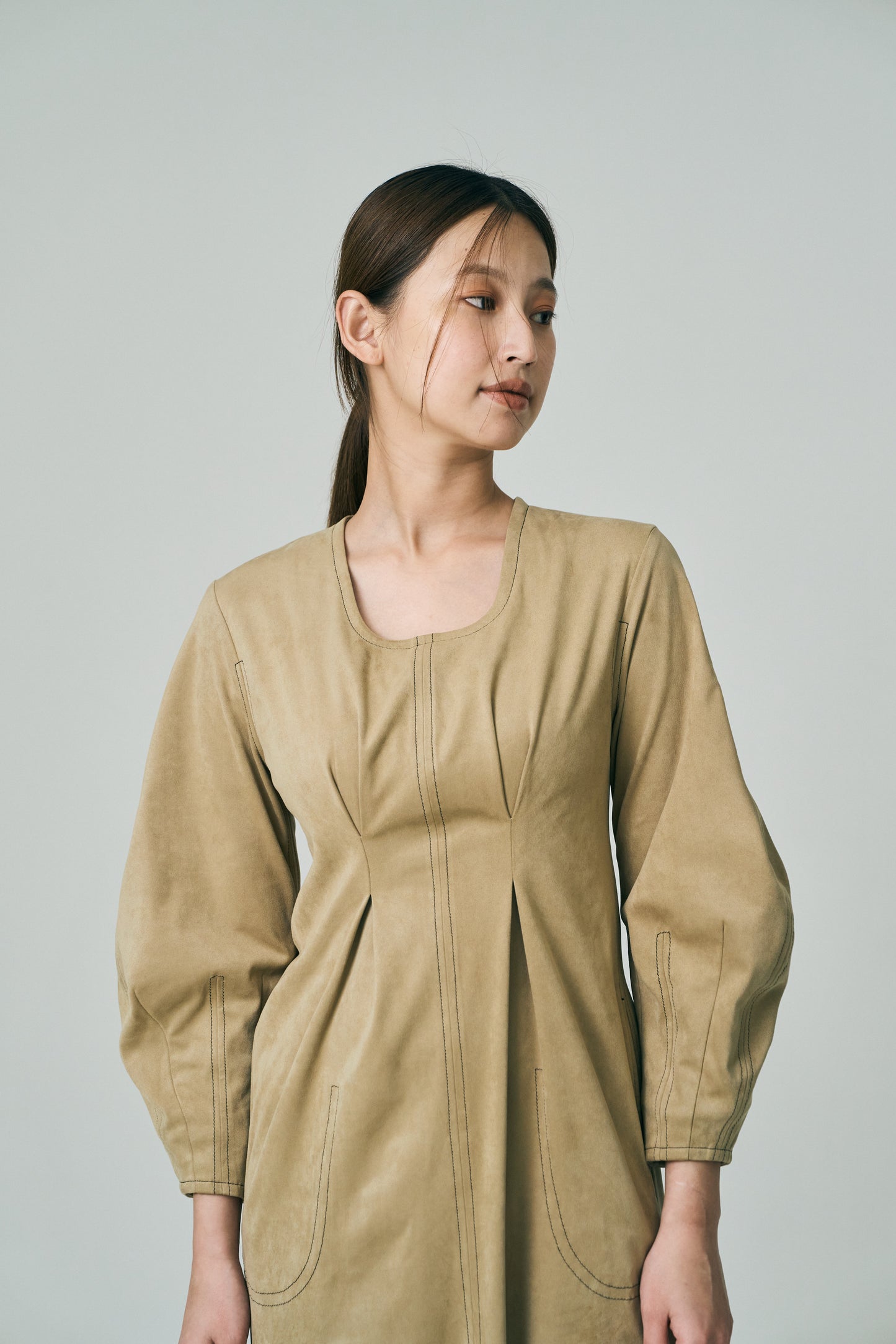 Uneck Stitch Cocoon Dress