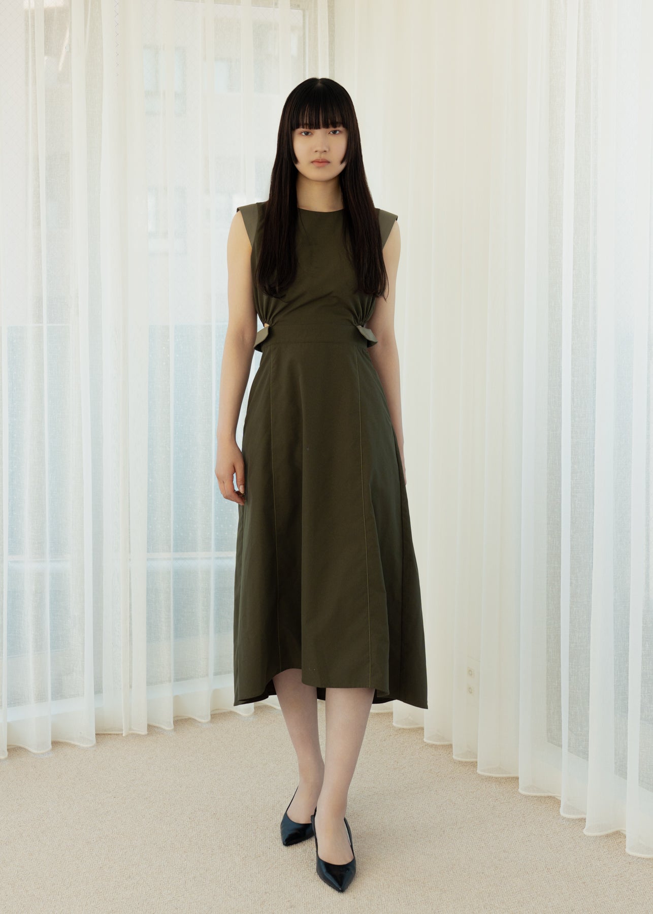 Side Open Flap Stitch Dress